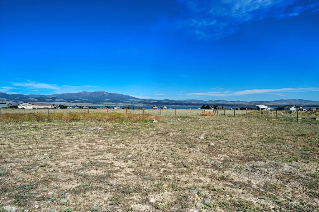 15 Berry Lane Townsend MT 59644