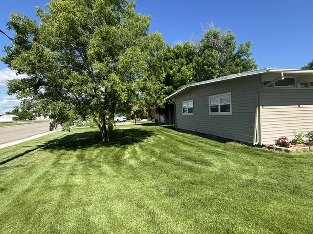 320 S Kansas Street Conrad MT 59425