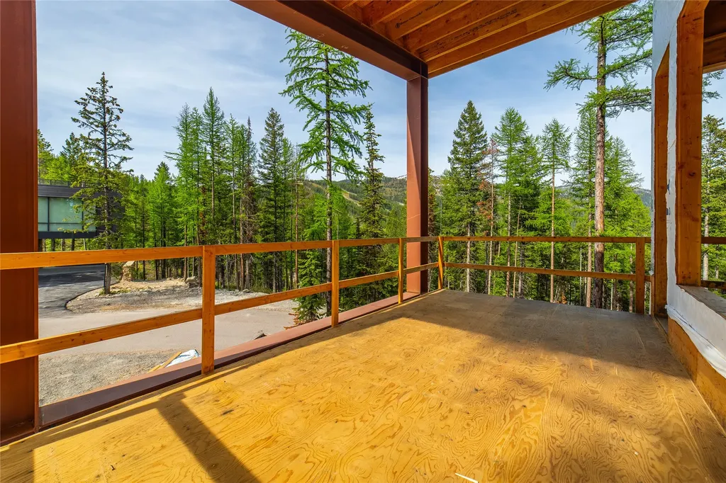 1054 Elk Camp Loop Whitefish MT 59937