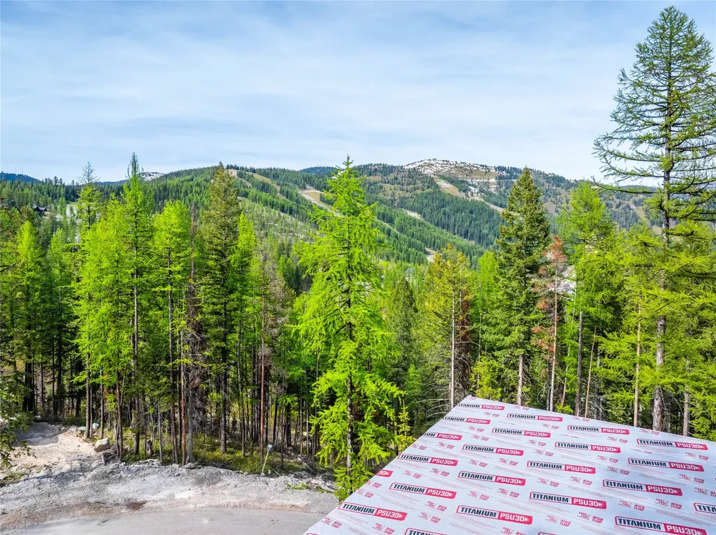 1054 Elk Camp Loop Whitefish MT 59937