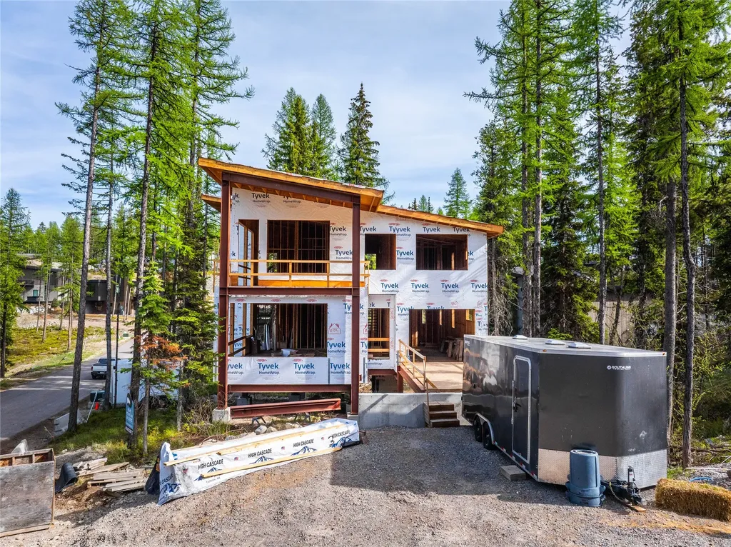 1054 Elk Camp Loop Whitefish MT 59937
