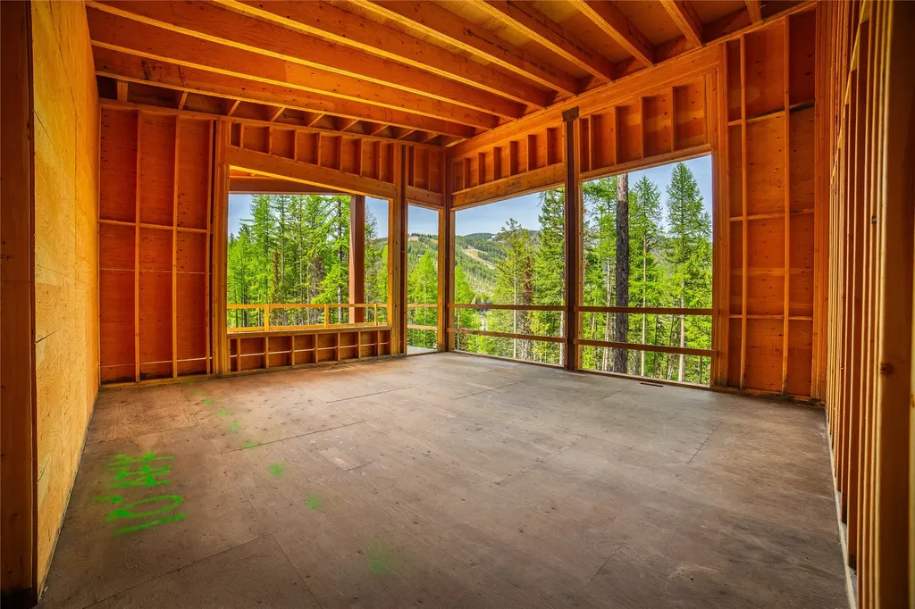 1054 Elk Camp Loop Whitefish MT 59937