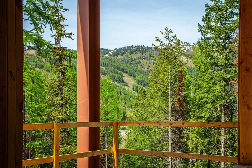 1054 Elk Camp Loop Whitefish MT 59937