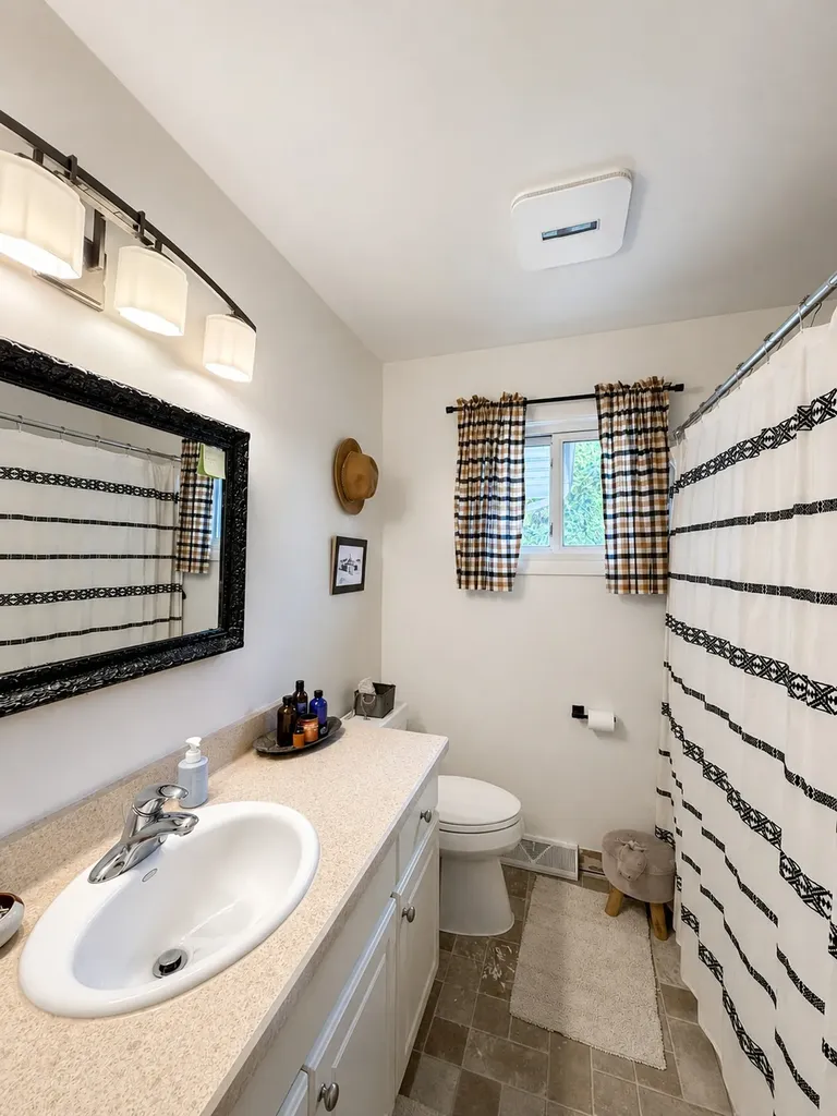 1332 Avenue C NW Great Falls MT 59404