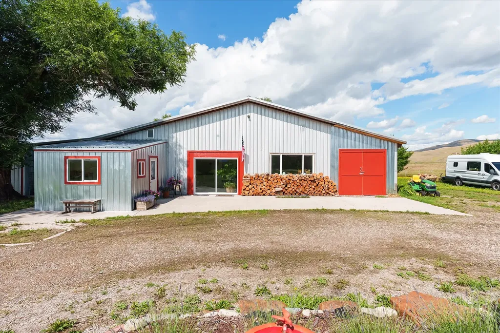 41721 Gallagher Lane Charlo MT 59824