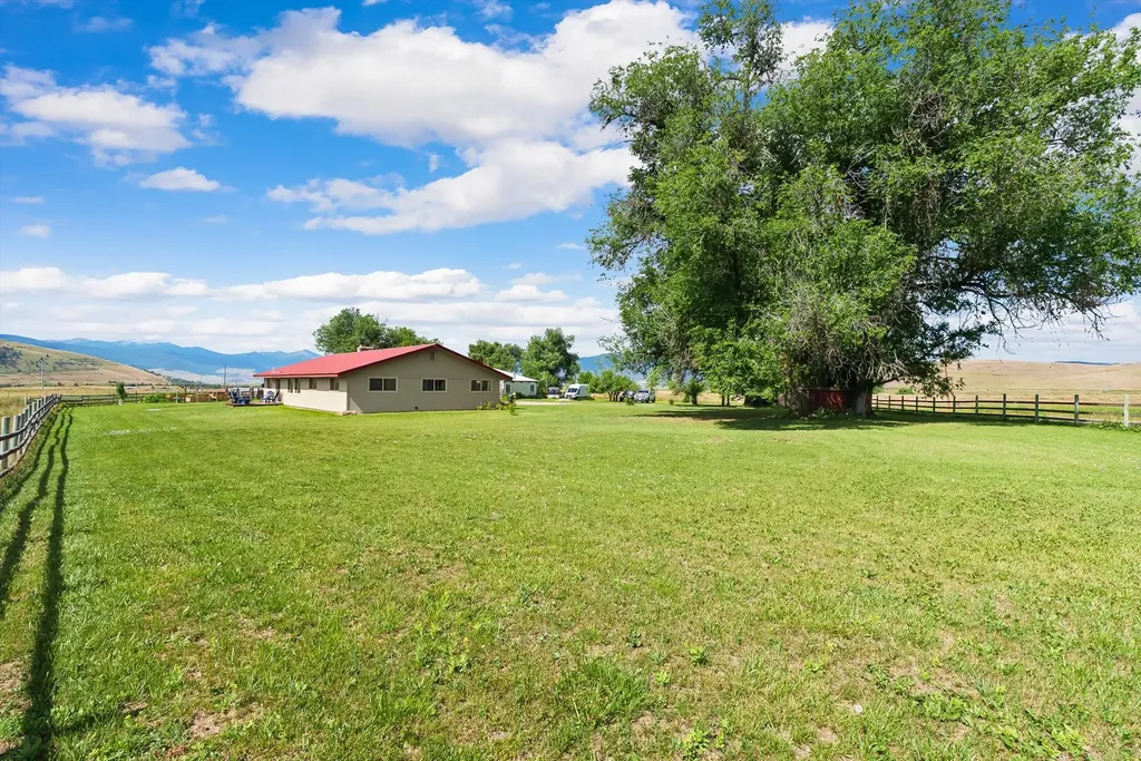 41721 Gallagher Lane Charlo MT 59824