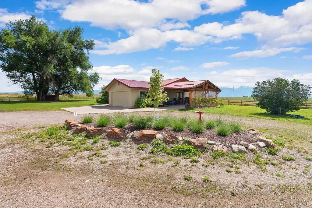 41721 Gallagher Lane Charlo MT 59824