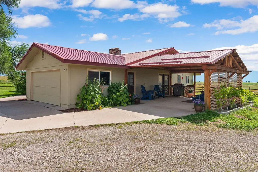 41721 Gallagher Lane Charlo MT 59824