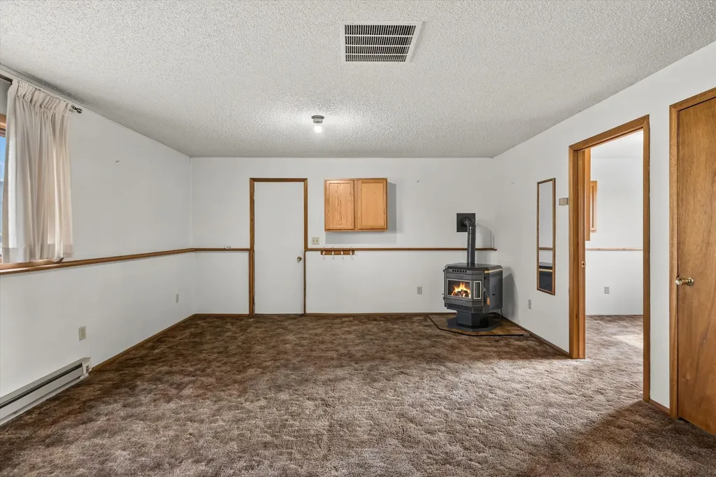 2994 Canal Circle East Helena MT 59635
