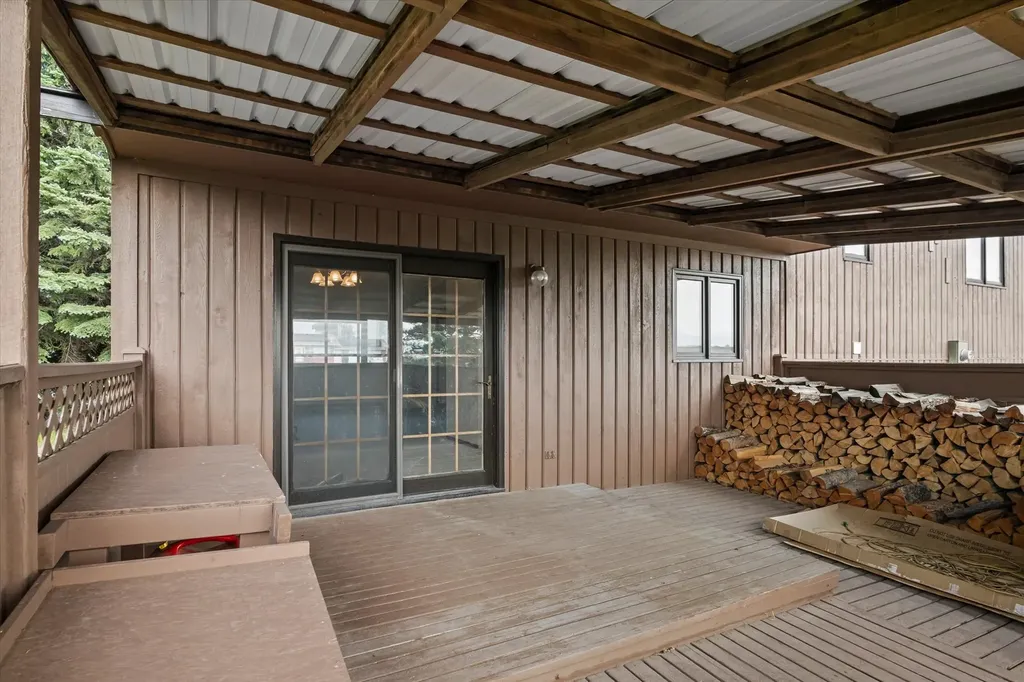 2994 Canal Circle East Helena MT 59635