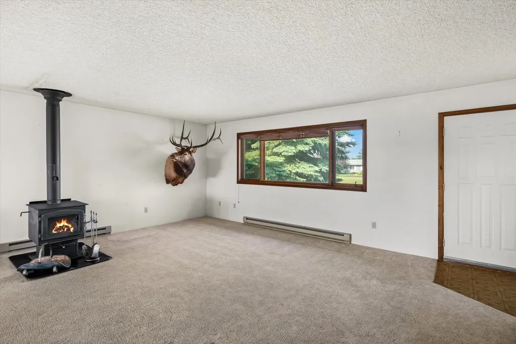 2994 Canal Circle East Helena MT 59635