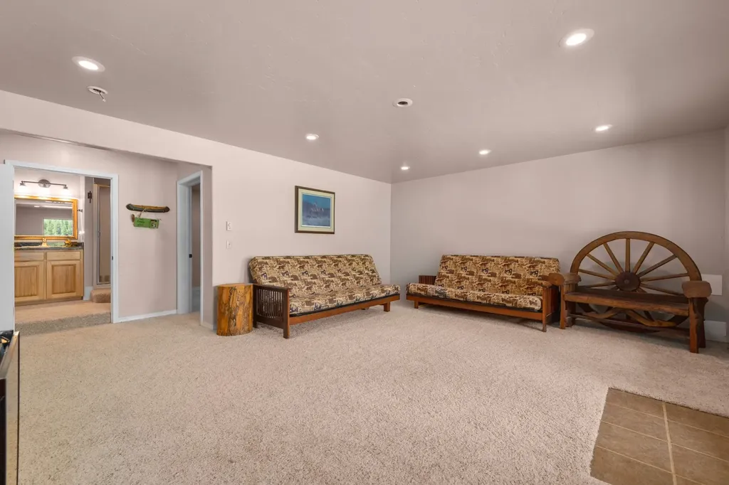 2229 Glen Lake Road Eureka MT 59917