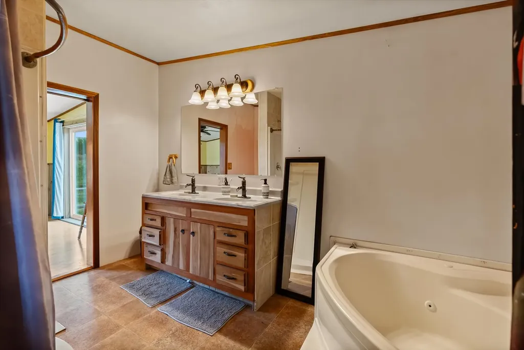 651 Milty Lane Hamilton MT 59840