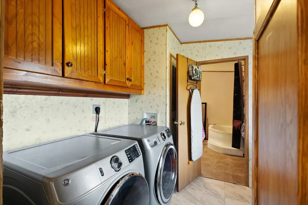 651 Milty Lane Hamilton MT 59840