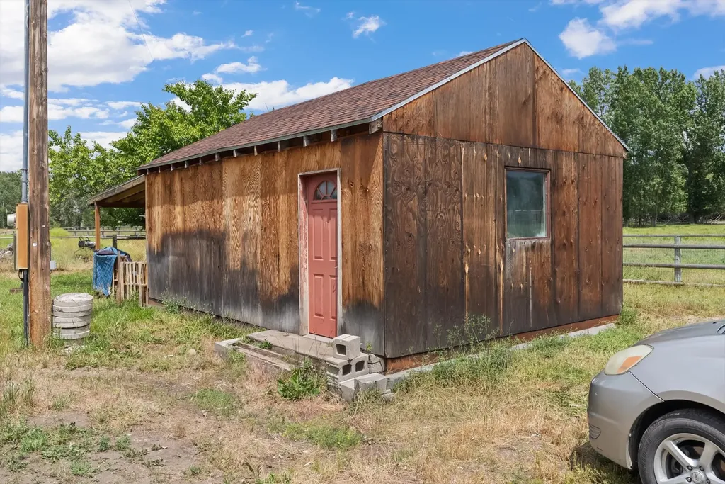 651 Milty Lane Hamilton MT 59840