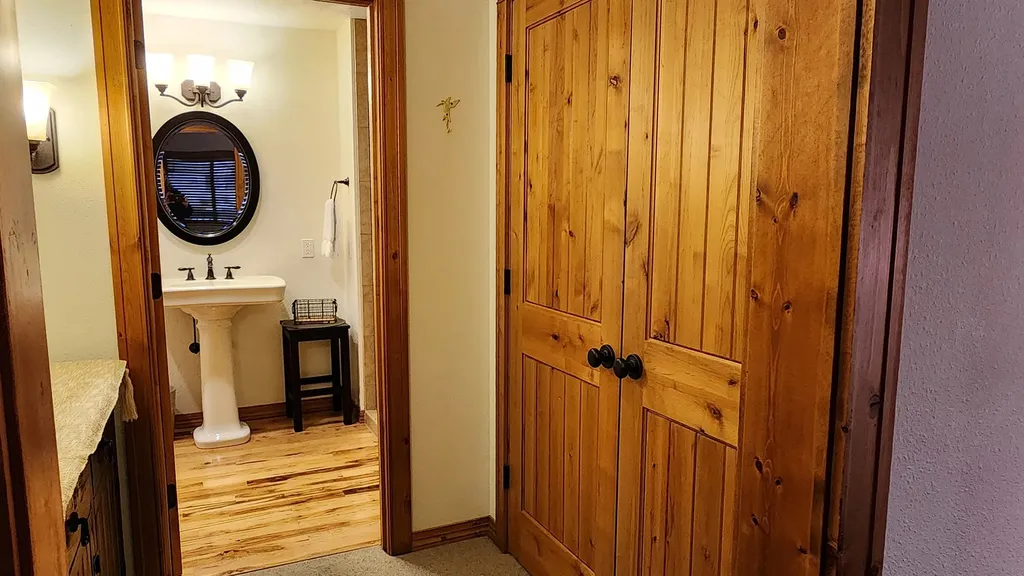 180 Vista Lane Bigfork MT 59911