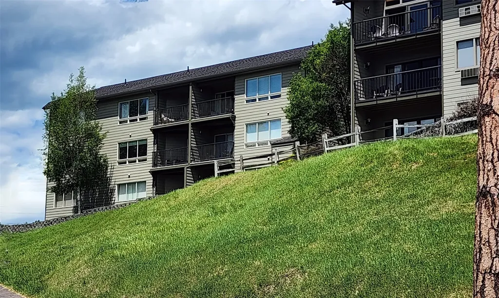 180 Vista Lane Bigfork MT 59911