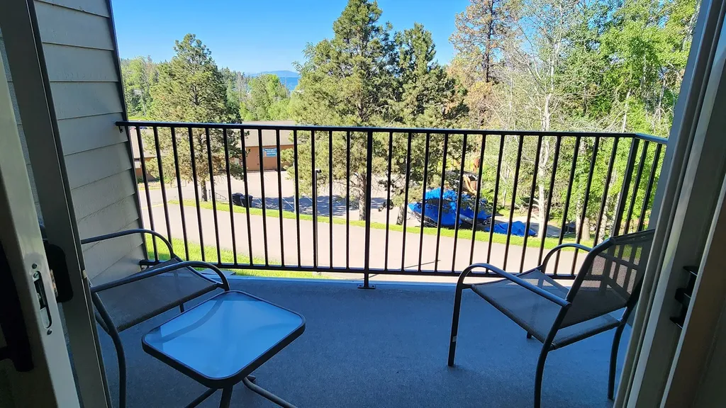 180 Vista Lane Bigfork MT 59911