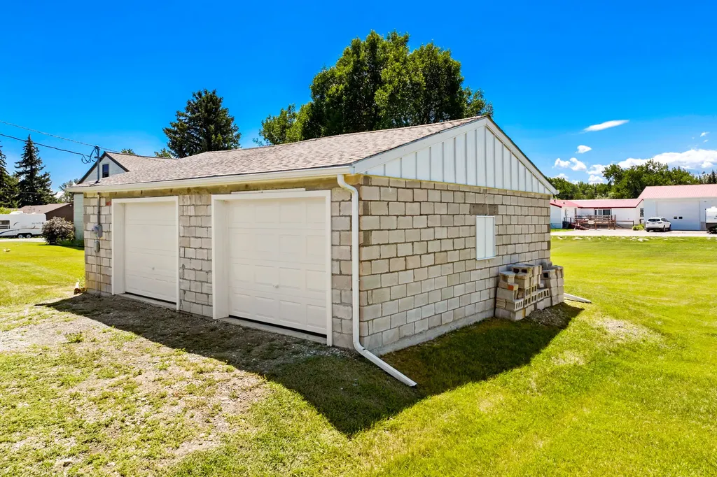 805 2nd Street NE Choteau MT 59422