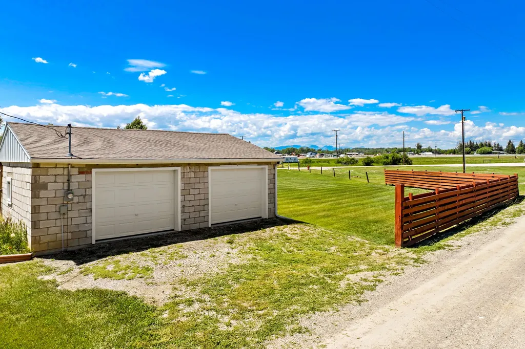 805 2nd Street NE Choteau MT 59422