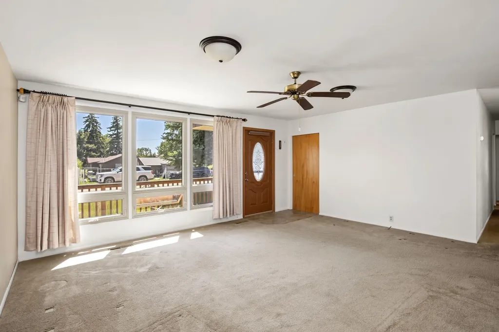 805 2nd Street NE Choteau MT 59422