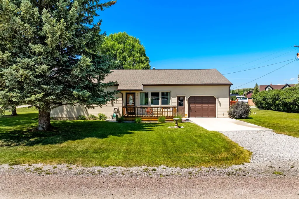 805 2nd Street NE Choteau MT 59422