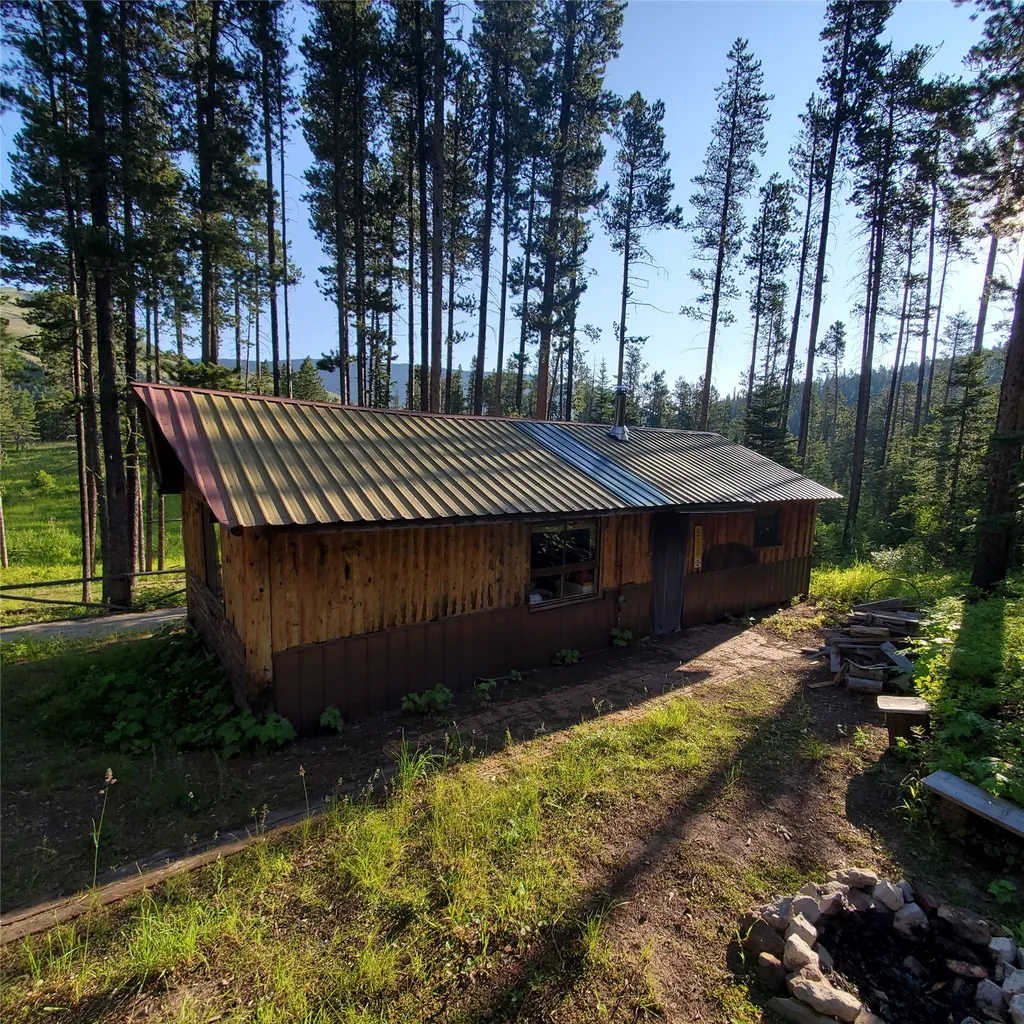 16221 Grizzly Lane Augusta MT 59410