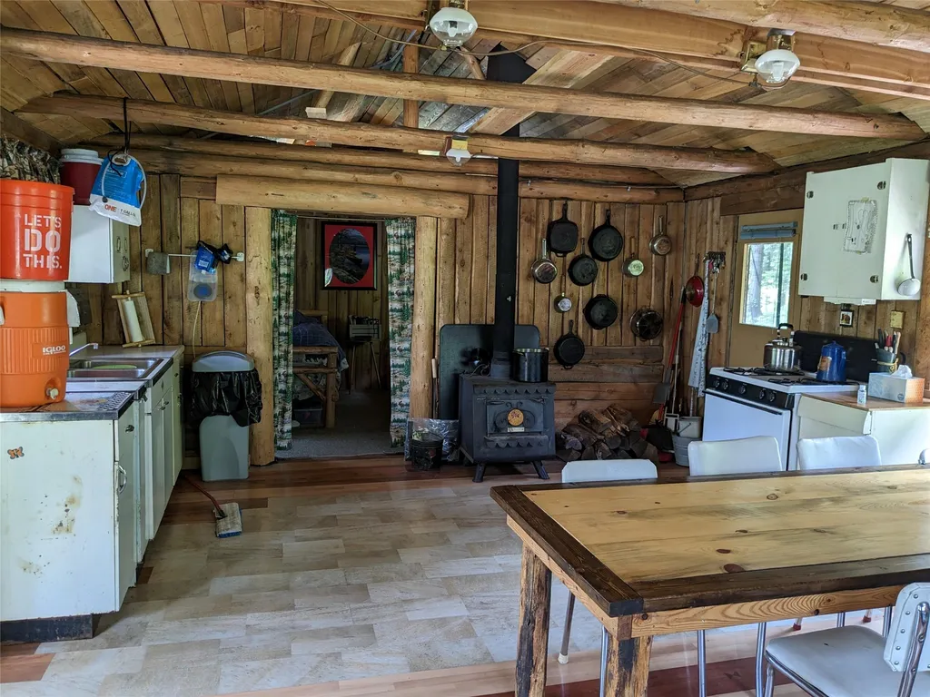 16221 Grizzly Lane Augusta MT 59410