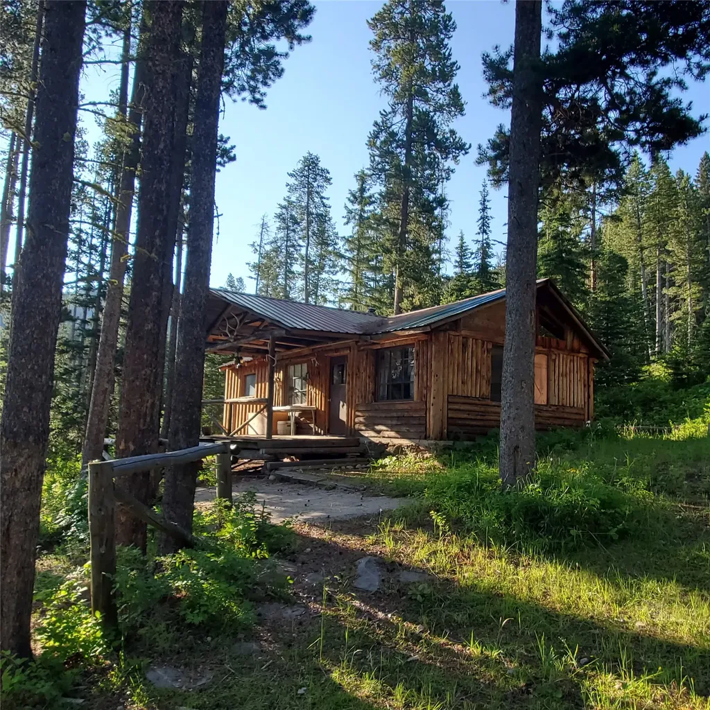 16221 Grizzly Lane Augusta MT 59410