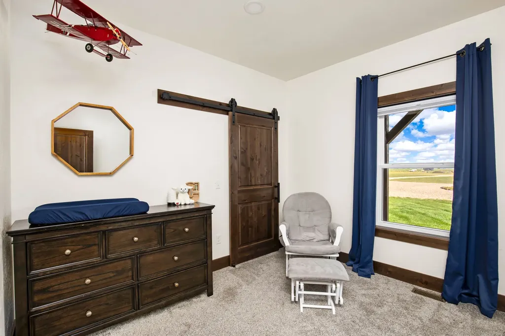 42 W 1st Lane SE Fairfield MT 59436
