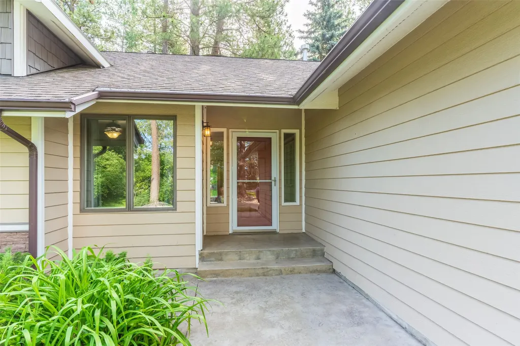 143 Ponderosa Lane Kalispell MT 59901