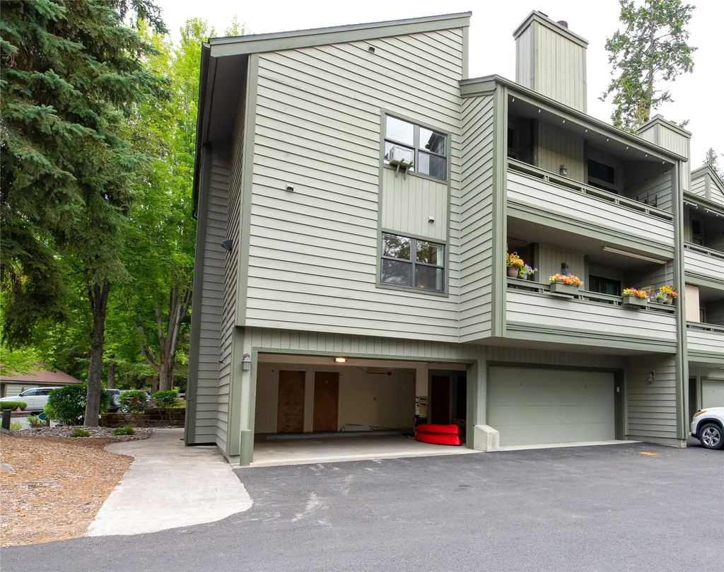270 Bridge Street Bigfork MT 59911
