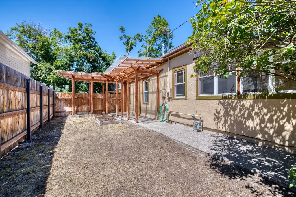 412 N 5th Street Hamilton MT 59840