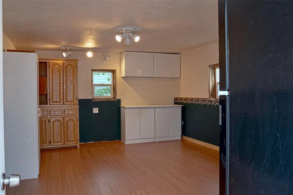 21 2nd Street S Sunburst MT 59482