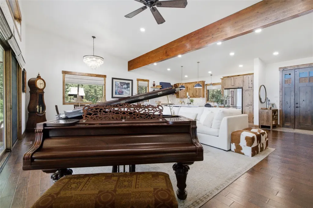 28 Keel Court Eureka MT 59917