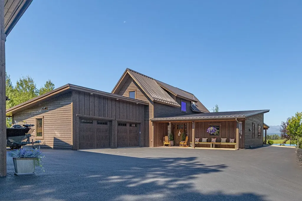 28 Keel Court Eureka MT 59917