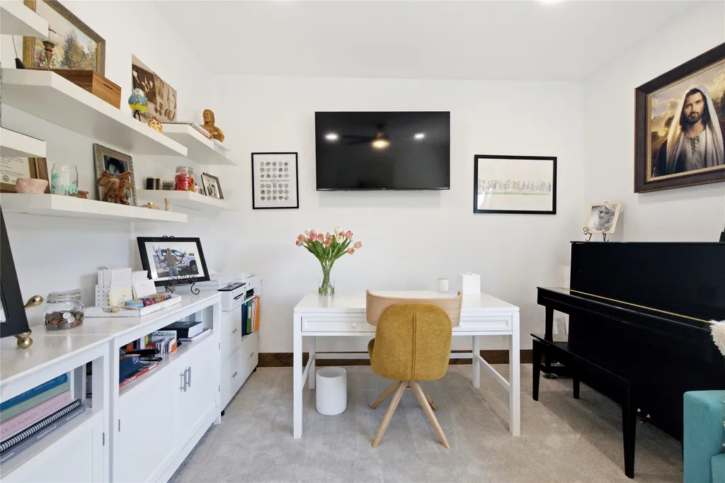 28 Keel Court Eureka MT 59917