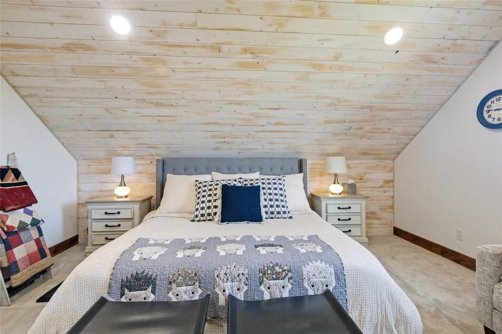 28 Keel Court Eureka MT 59917