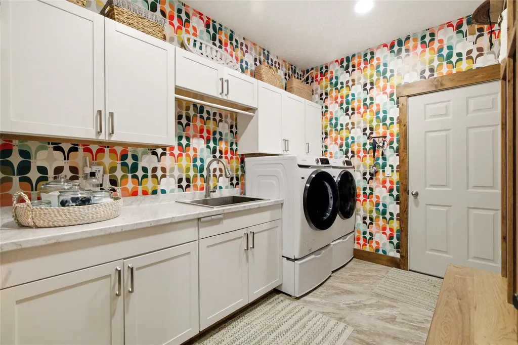 28 Keel Court Eureka MT 59917