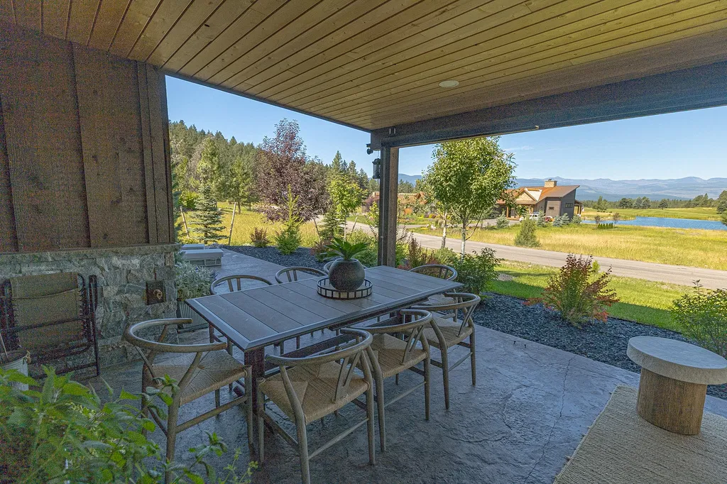 28 Keel Court Eureka MT 59917