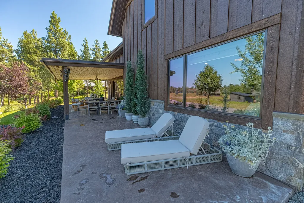 28 Keel Court Eureka MT 59917