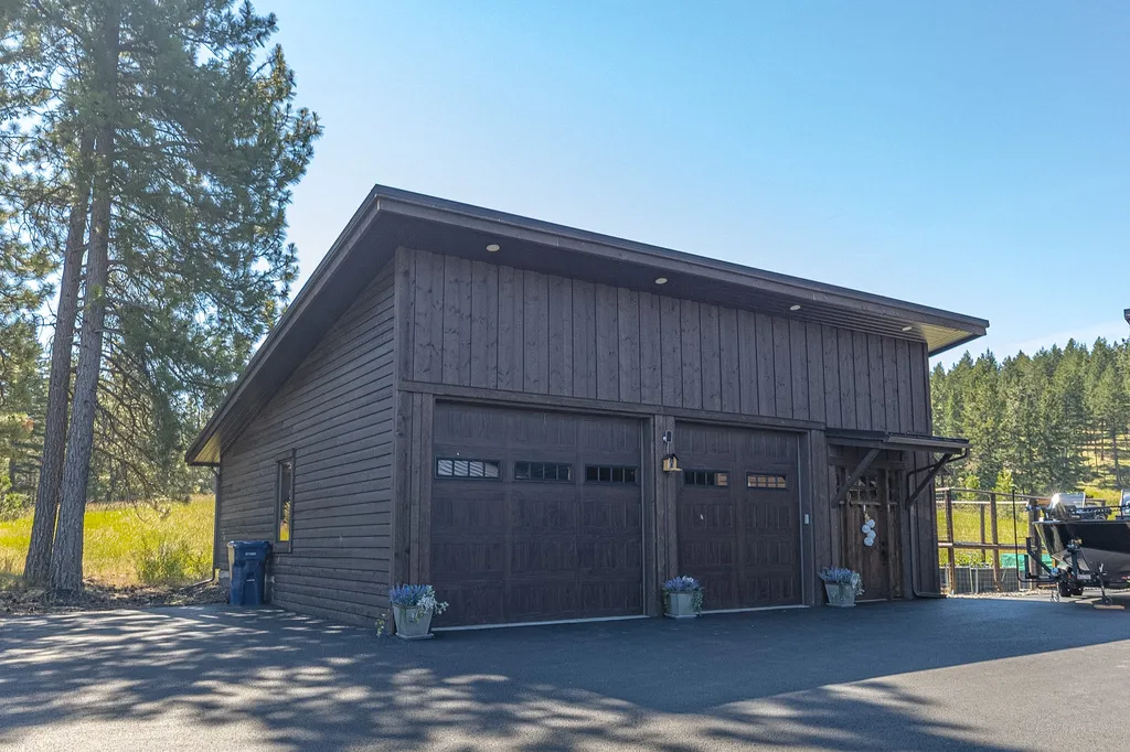 28 Keel Court Eureka MT 59917