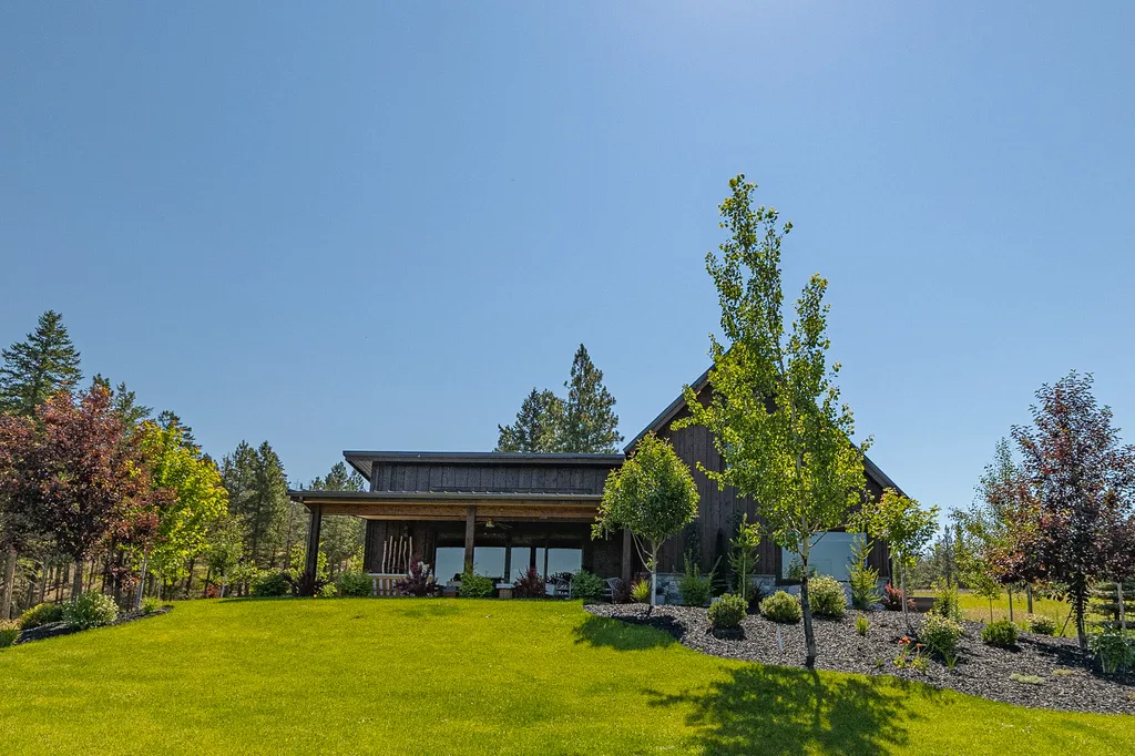 28 Keel Court Eureka MT 59917