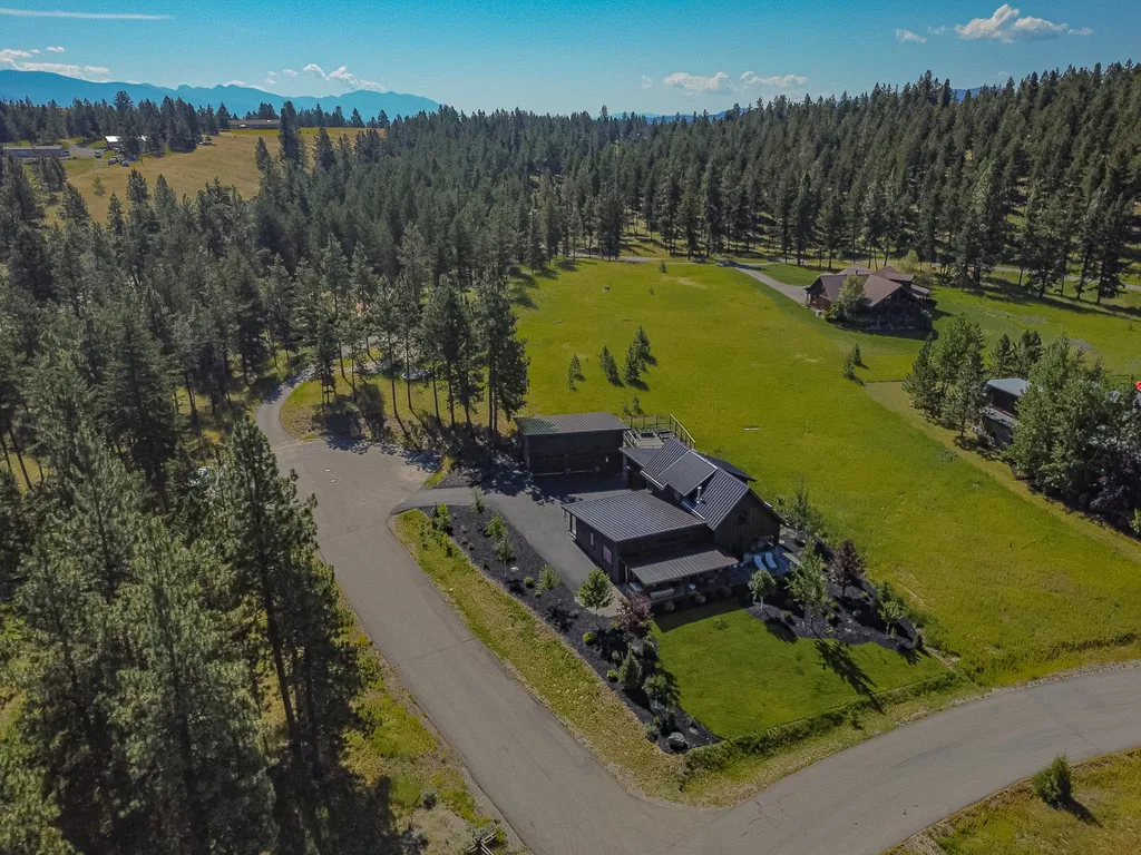 28 Keel Court Eureka MT 59917