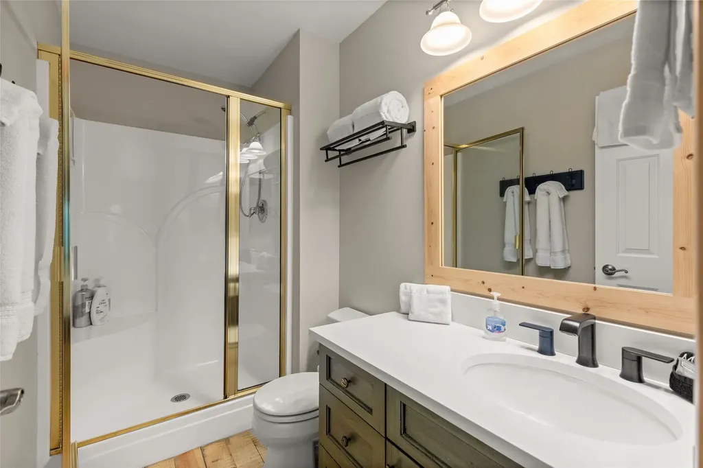 1750 E Lakeshore Drive Whitefish MT 59937