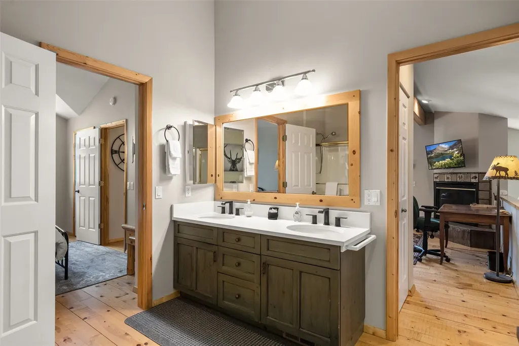 1750 E Lakeshore Drive Whitefish MT 59937