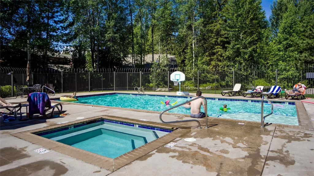 1750 E Lakeshore Drive Whitefish MT 59937