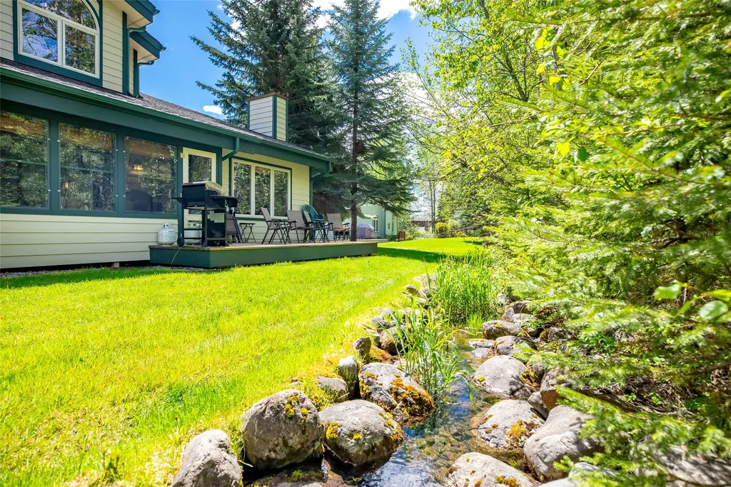 1750 E Lakeshore Drive Whitefish MT 59937