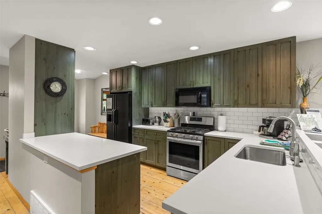 1750 E Lakeshore Drive Whitefish MT 59937