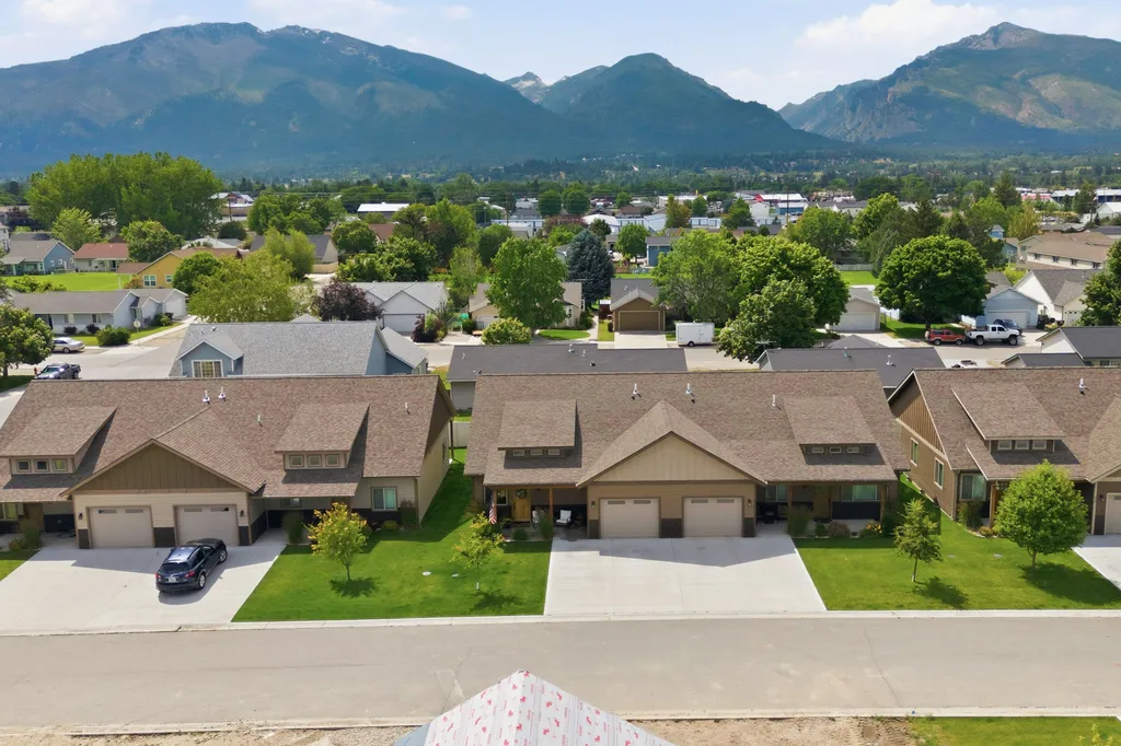 509 Race Track Trail Hamilton MT 59840